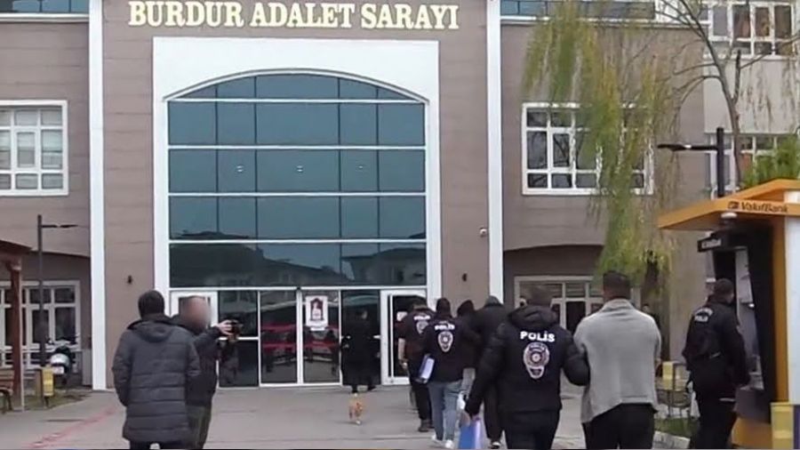 Burdur merkezli dolandırıcılık operasyonu