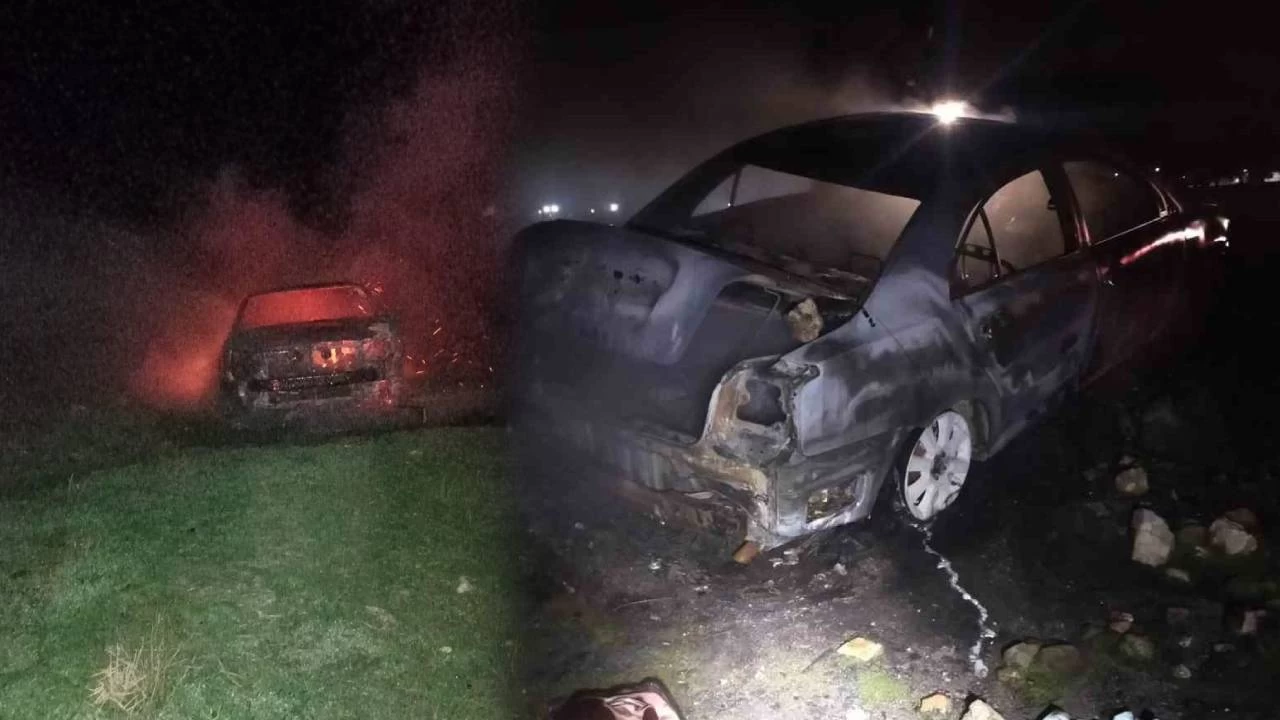 Burdur'da araziye b�rak�lan otomobil yand�