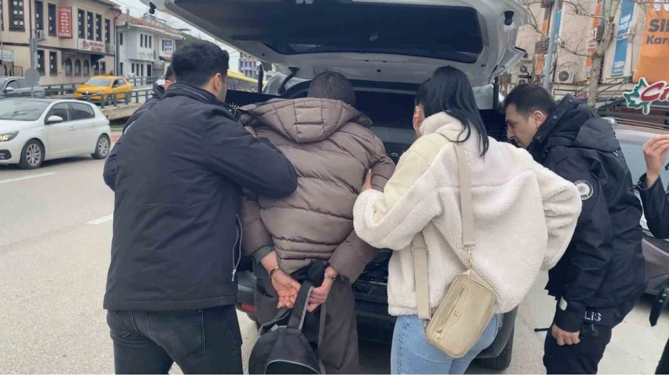 Bursa'da taciz iddias� ortal��� kar��t�rd�