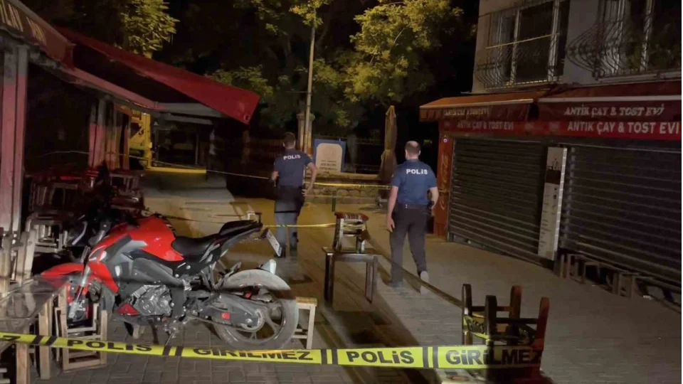 Bursa'nın en işlek sokağında kurşun yağdırdılar