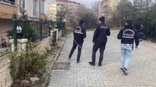 Büyükçekmece'de el bombası bulundu