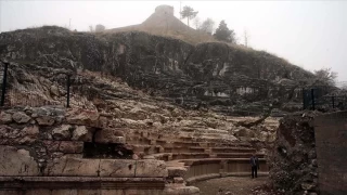 Caesarn Veni, vidi, vici (Geldim, grdm, yendim) szn syledii yer