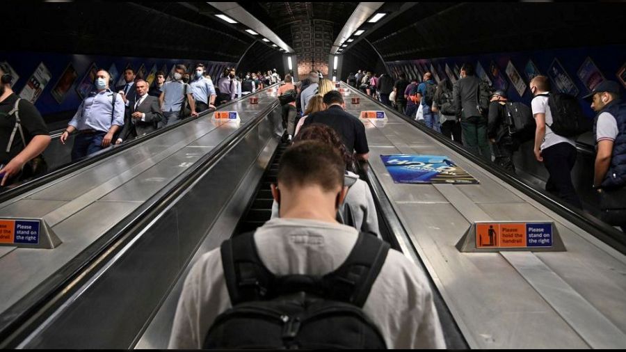  CEO'lar bile i�in i�inden ��kam�yor