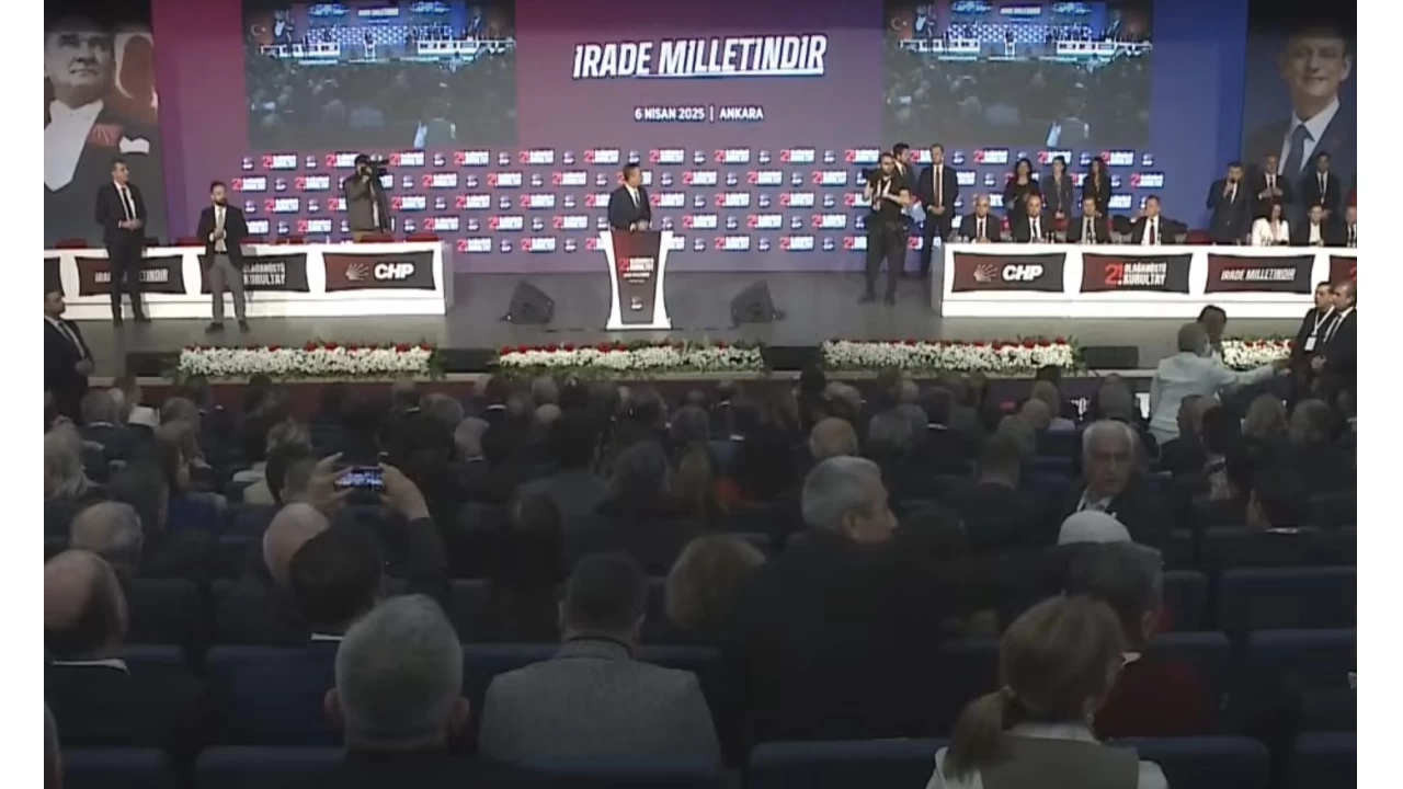 CHP 21. Olaanst Kurultay almalarna balad 