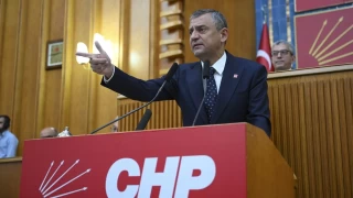 CHP Genel Bakan zgr zel iktidara sert kt