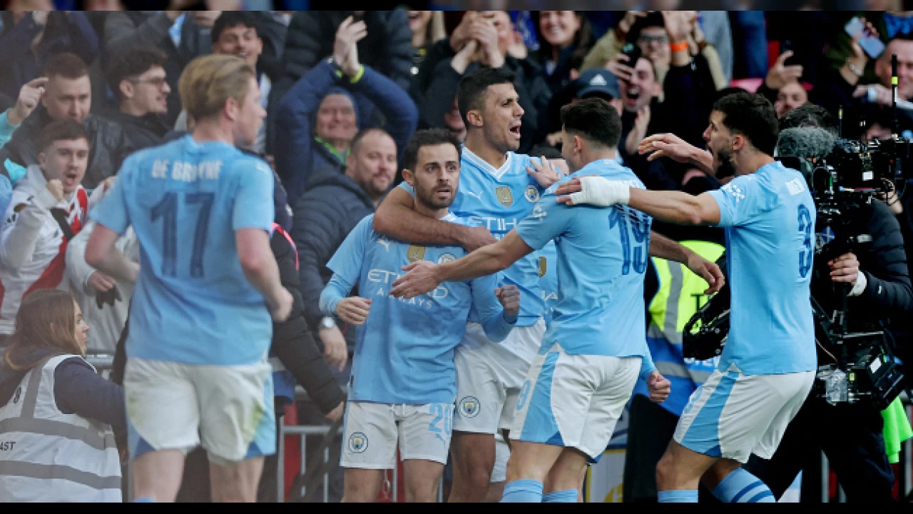 City, Chelsea'i 1-0 yenerek finale ��kt�