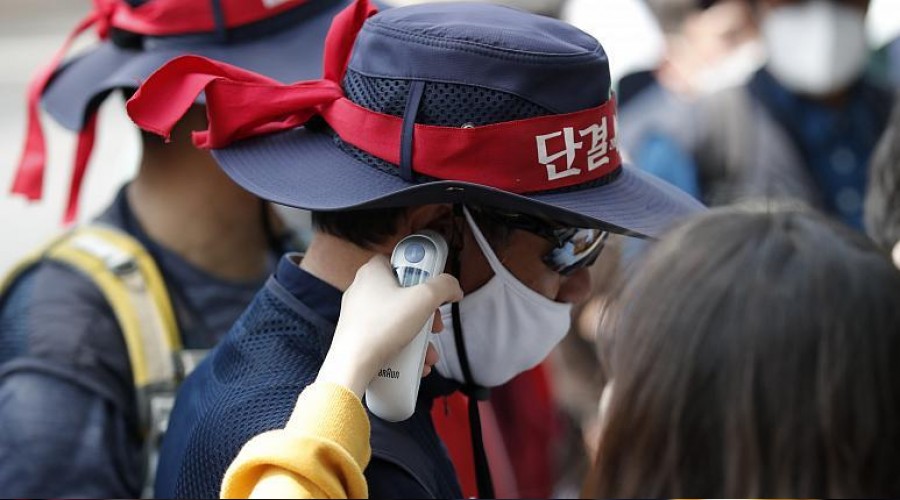 Covid-19 insanlara iki kere bulaşmıyor