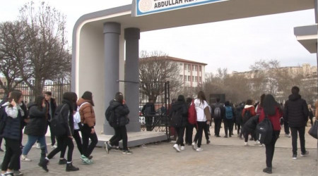 Depremden etkilenen Gaziantep'te okullar açıldı