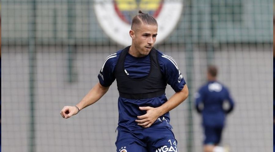 Derbi �ncesi Fenerbah�e'ye k�t� haber