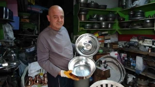 Dev bakraca evlad gibi bakyor