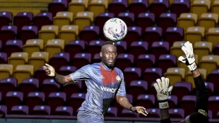 Diagne 7.5 milyon dolar kazanacak 