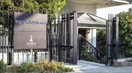 Dijital kütüphane İzmirlilerin evinde
