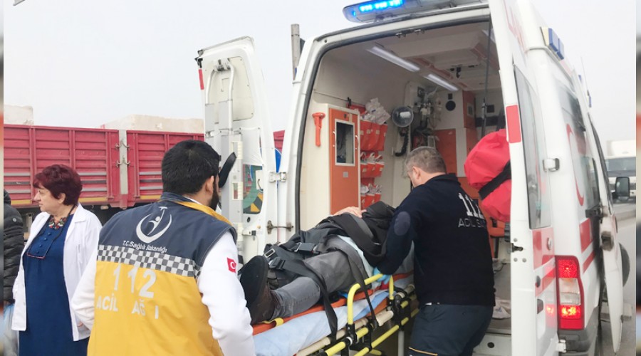 Diyaliz hastalar�n� ta��yan ara� kaza yapt�