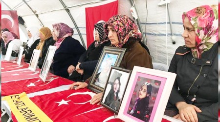 Diyarbakır'da nöbete devam