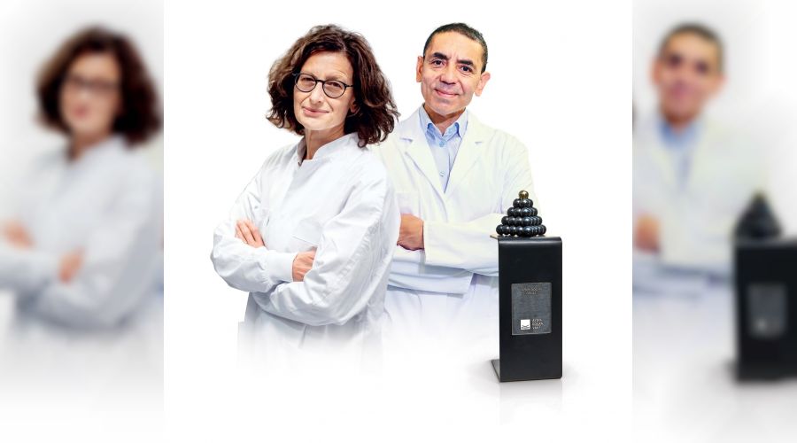 Dr. �zlem T�reci ve Prof. Dr. U�ur �ahin'e 'Sa�l�k' �d�l�