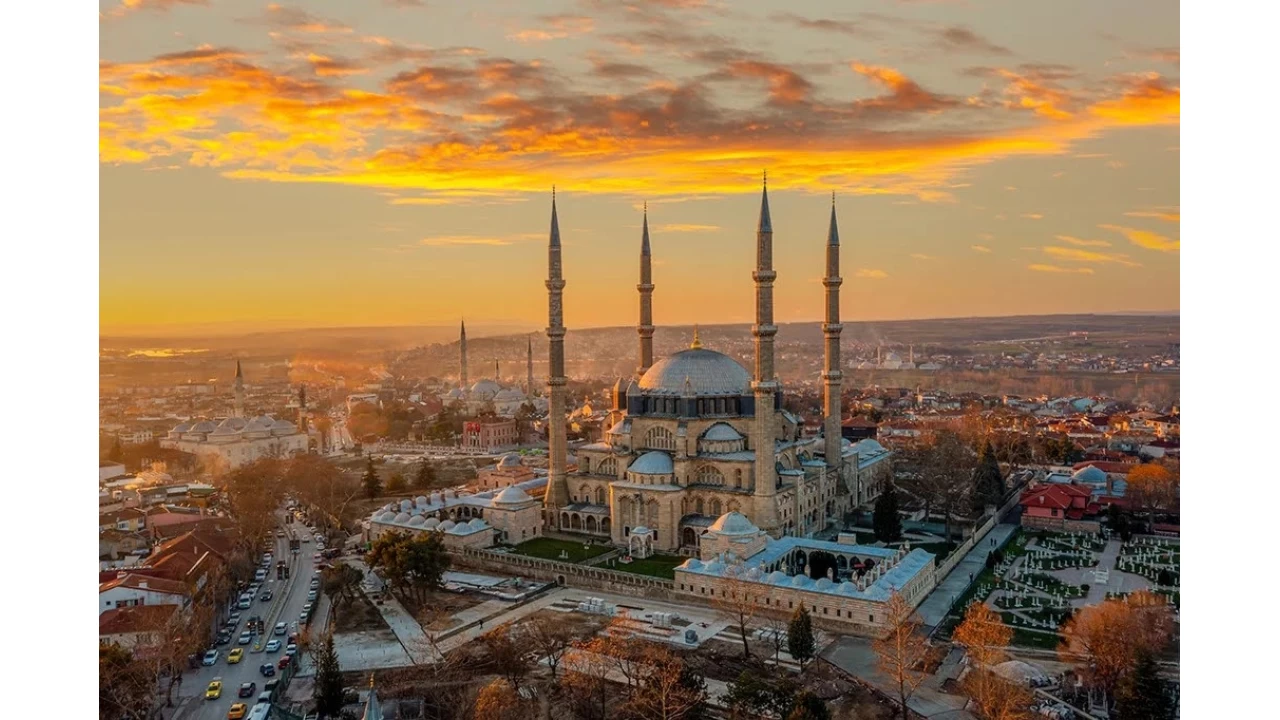 Edirne tarihi dokusuyla keşfedilmesi gereken bir şehir