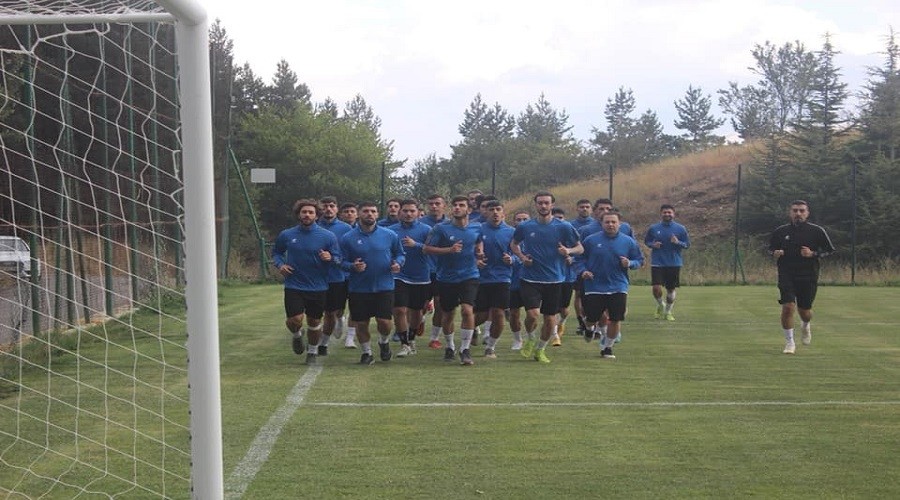 Elaz��spor sezona �� puan geriden ba�l�yor