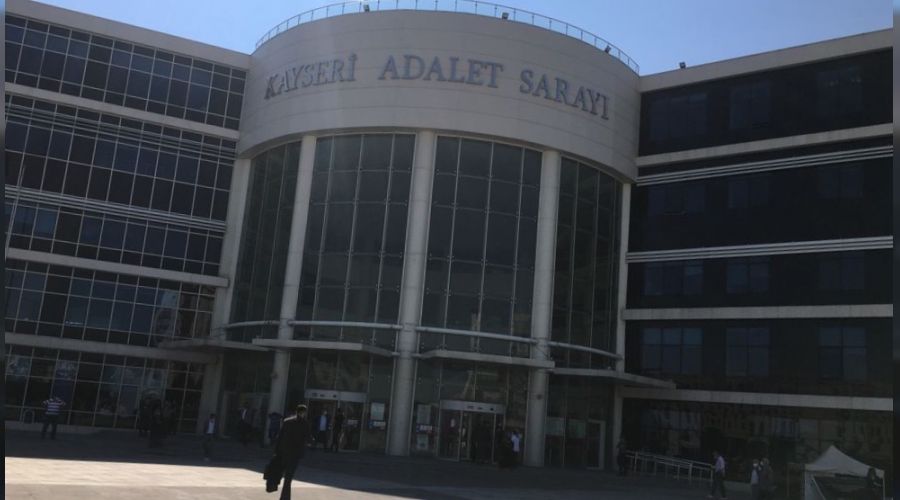 Emekli emniyet amirine FETÖ'den 6 yıl 3 ay hapis cezası