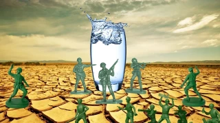 Enerji piyasalar� petrol fiyatlar�na kilitlenmi� durumda ancak uzmanlara g�re sava��n gidi�at�n� de�i�tirebilecek as�l kritik unsur su altyap�s� ve tuz ar�tma tesisleri olabilir