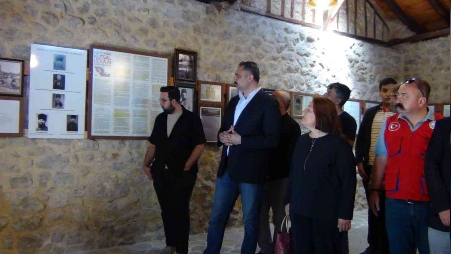 Ermeni zul�m belgeleri sergilendi