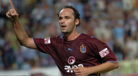 Eski futbolcu acil ameliyata alındı