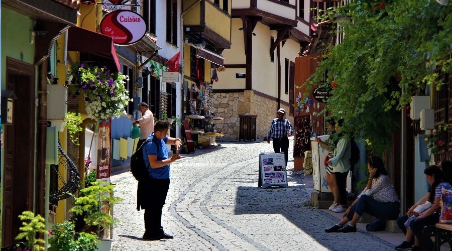 Eskişehir'de müzeler yeniden kapatıldı