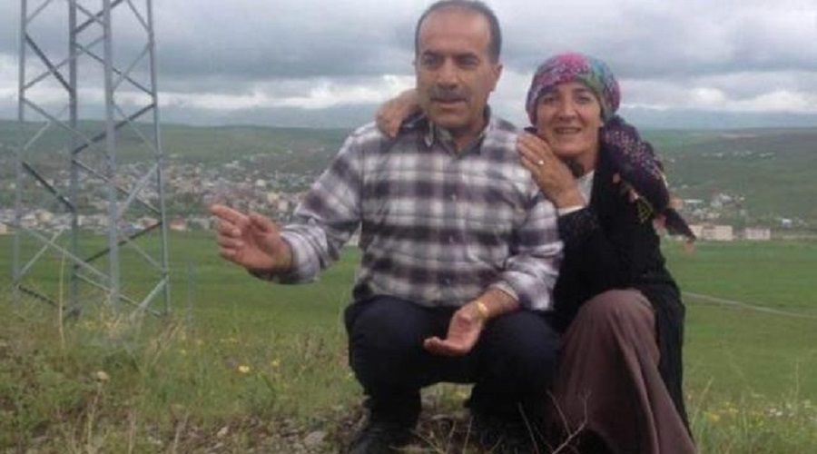 Evli çift araç içinde infaz edildi