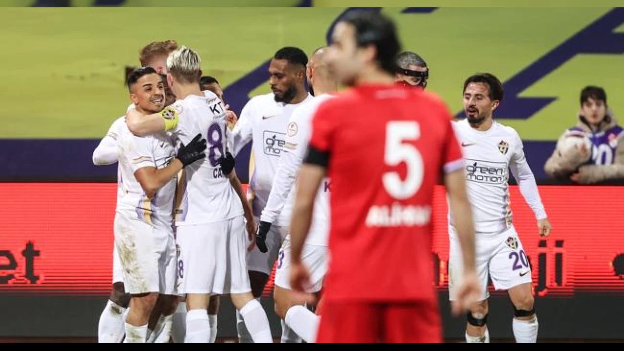 Eyüpspor rakip dinlemiyor