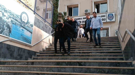 Fatih'te İranlı sahte polisler turistin parasını çaldı