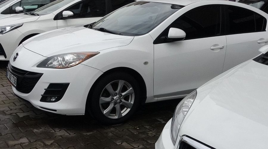Fiyatlar� anormal �ekilde artan ikinci el otomobiller elde kal�yor