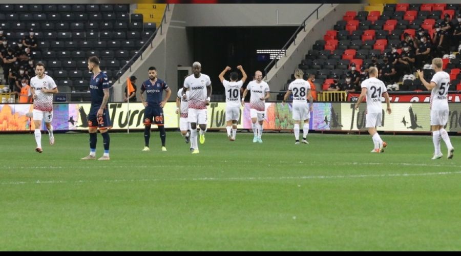 Gaziantep Ba�ak�ehir'i eli bo� g�nderdi 