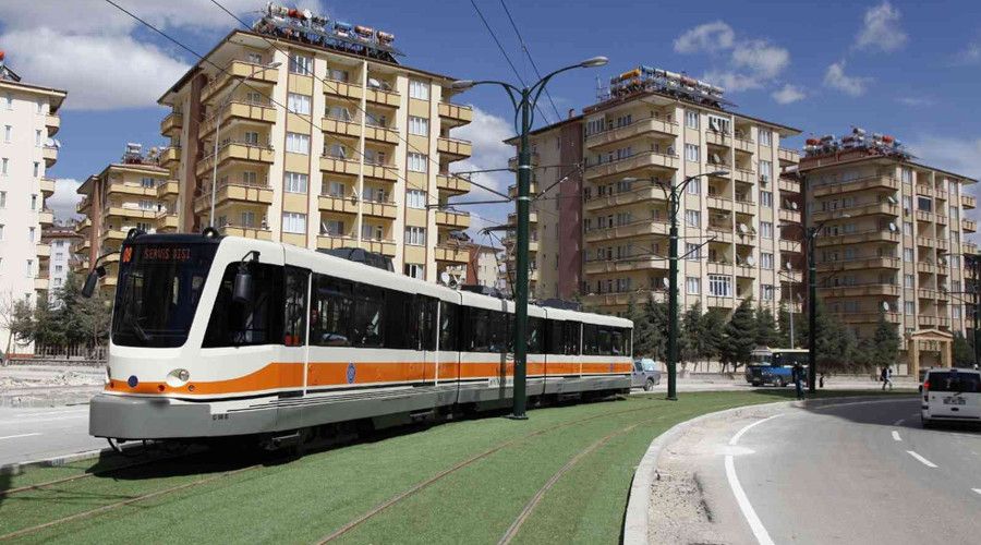 Gaziantep'te toplu taşımada öğrenciye zam yok