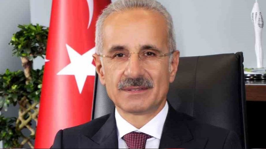 Gemilerin boğazlardan geçişine yeni düzenleme
