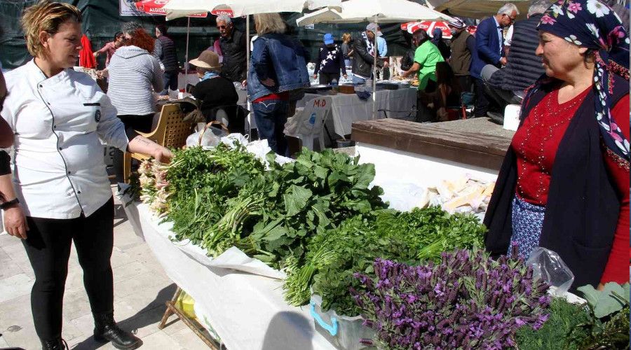 Gcek'te ot yemekleri festivaline ilgi youn oldu