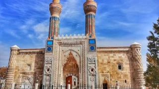 Gök Medrese: Sivas’ın Tarihi Mirası