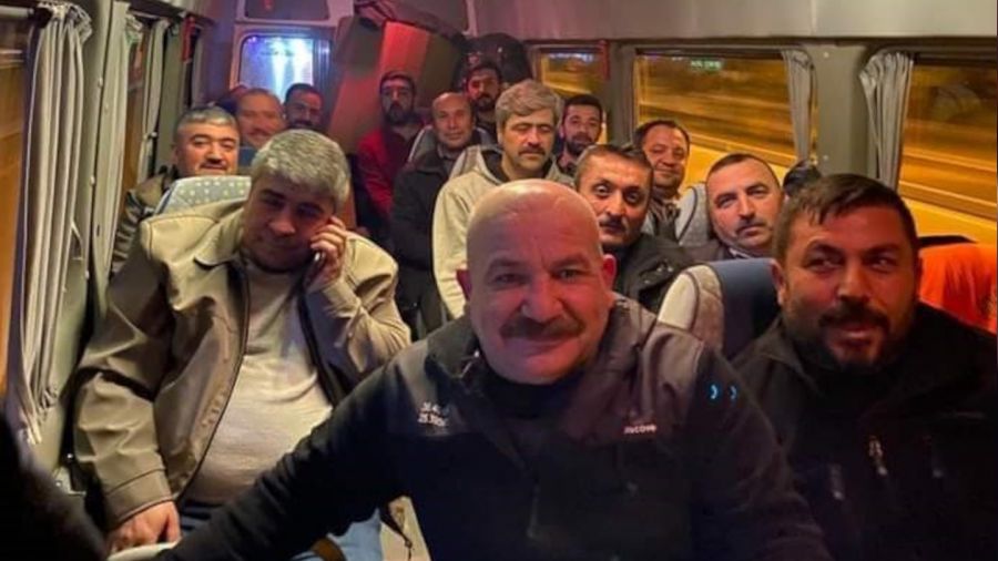 Gönüllü tesisat ustaları Hatay'a gitti