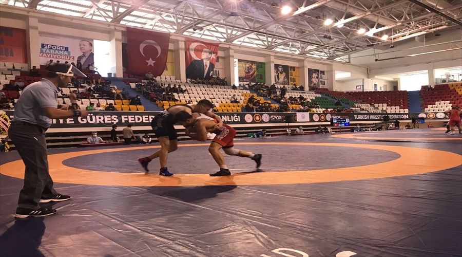 Grekoromen Güreş Süper Ligi başladı
