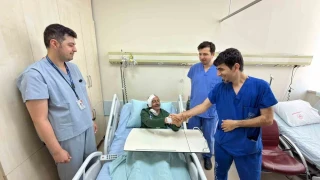 Hakkâri'de mikrocerrahi başarısı