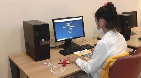 Halk Kütüphanesinde EBA hizmeti