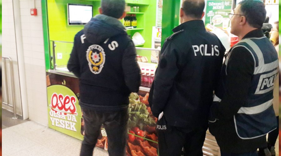 Hastane çıkışı düşüp hayatını kaybetti