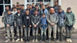 Hatay'da 37 ka�ak g��men yakaland�