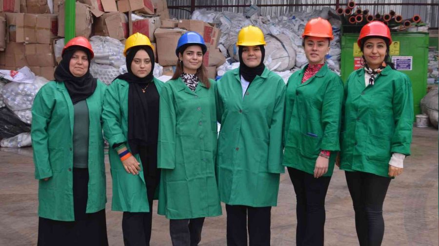 Hatay'da kadınlar geri dönüşüm tesisi kurdu