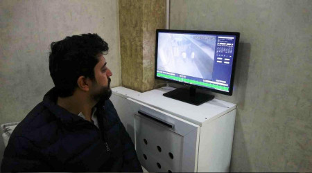 Hırsız, işletme sahibinden şikayetçi oldu