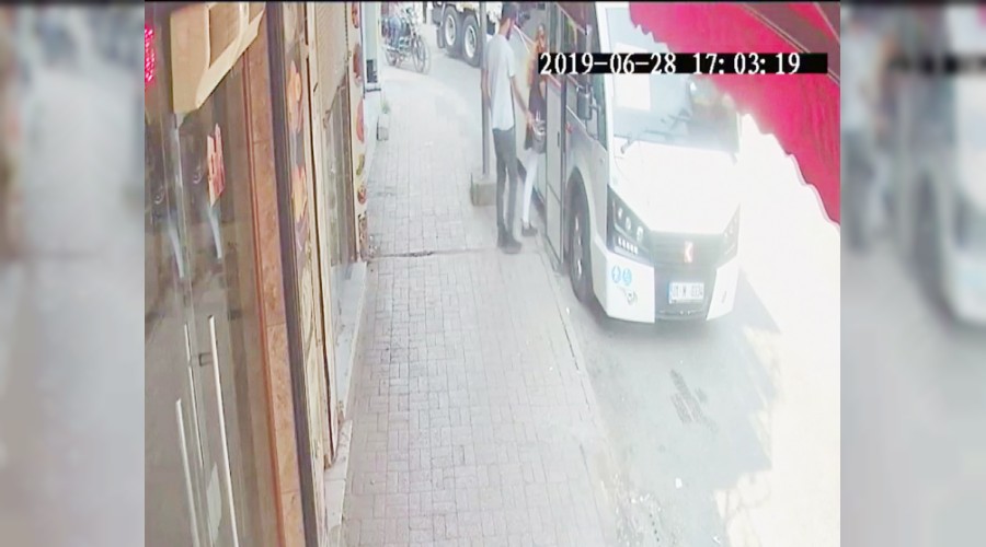 H�rs�z t�vbesini bozdu 