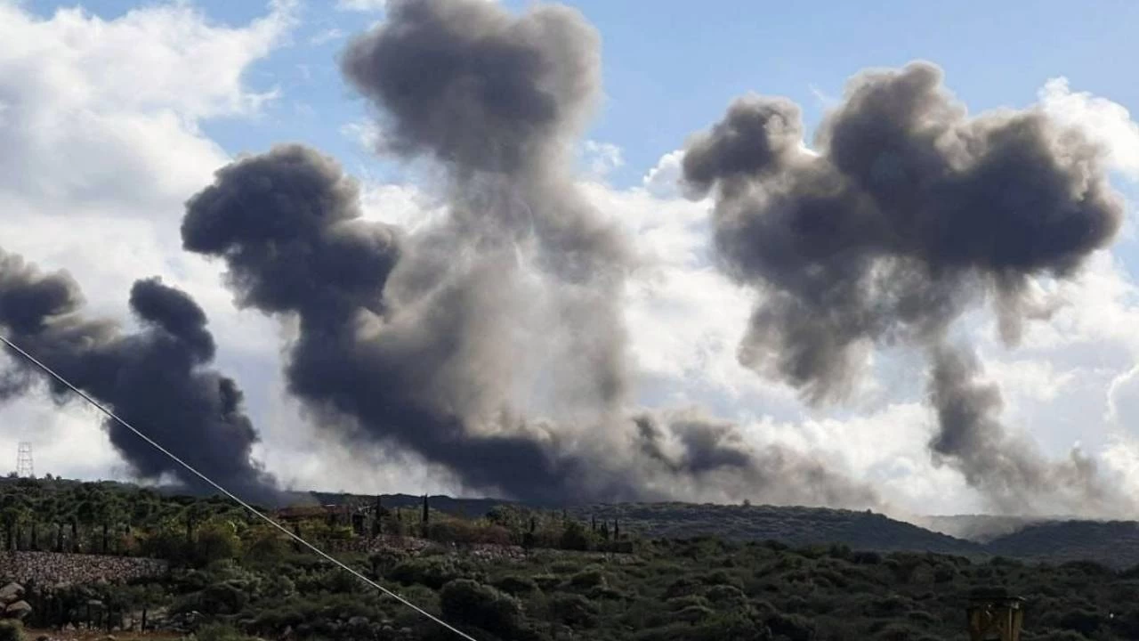Hizbullah, İsrail'e ait askeri noktalara saldırılar düzenledi