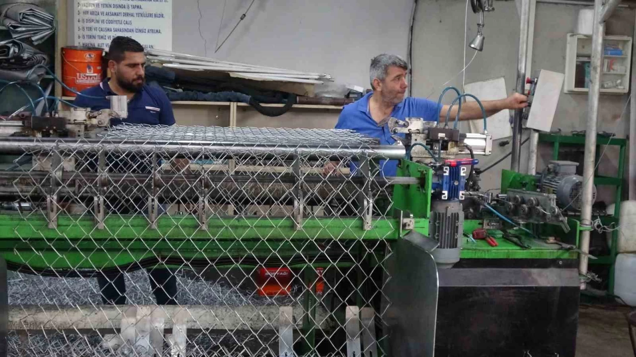 Hollanda'da gördü, memleketinde fabrikasını kurdu