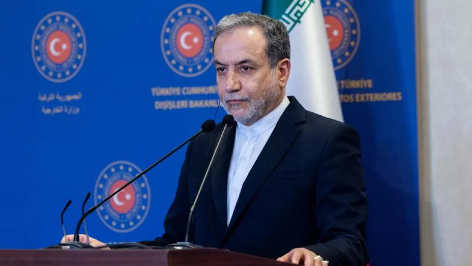   H�k�met s�zc�s� Fatima Muhacerani, �ran'�n s�regelen sava�la ilgili "��kmaz� a�mak" i�in diplomatik �abalar�n bir par�as� olarak ABD'den bir teklif ald���n� s�yledi