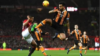 Hull City, Premier Lig'e Manchester United galibiyetiyle başladı
