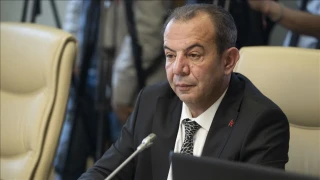 ��i�leri Bakanl���, Tanju �zcan g�revden uzakla�t�rd�