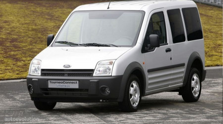 cradan satlk 2004 model Ford Connect Tourneo 